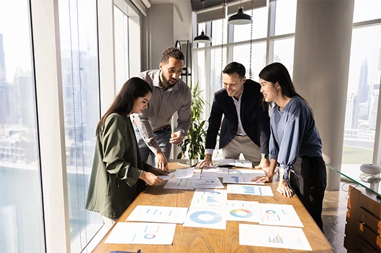 Focus Group Discussion 3 Digital icons representing Focus Group Discussions as a Decision-Support Tool in a professional business context.