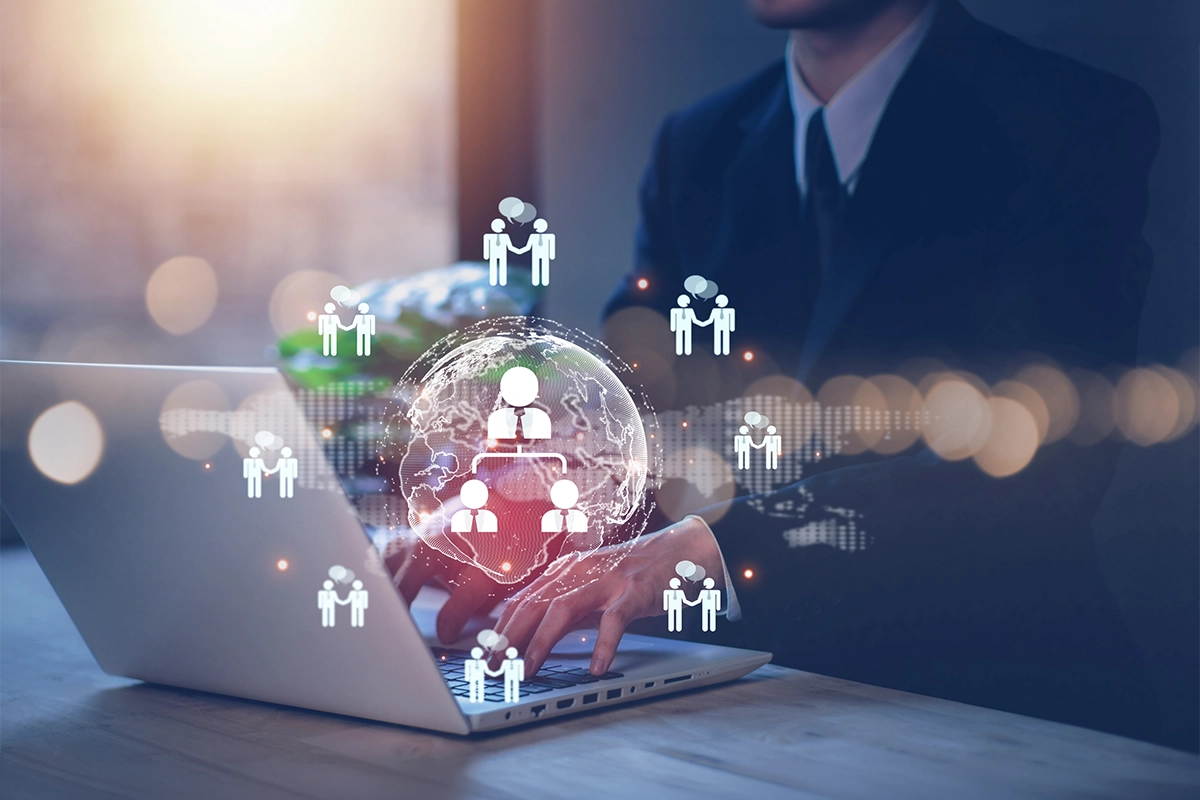 Online Communities 1 Online Communities for Global Customer Engagement